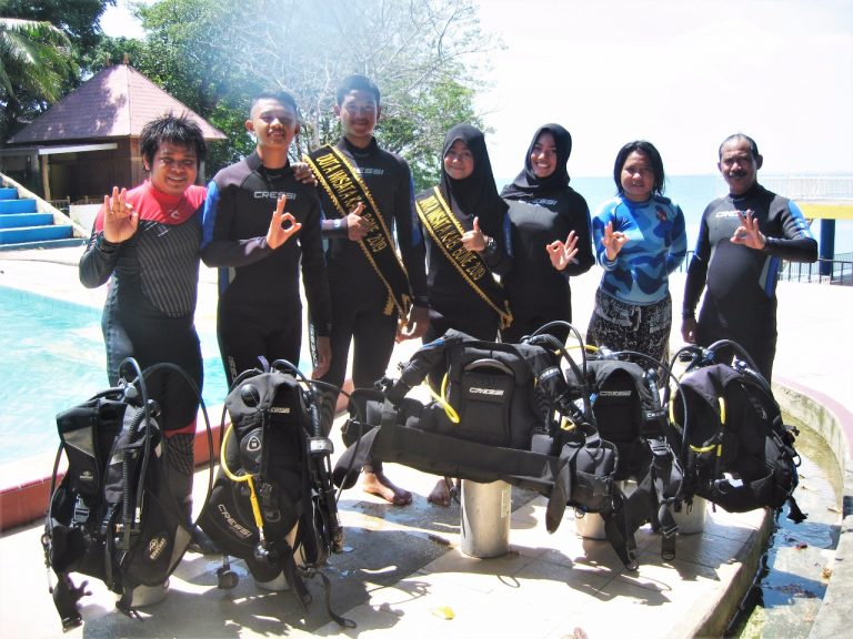 Duta Wisata Bone Training Sertifikasi Selam di Tanjung Pallette