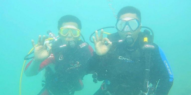 Pecahkan Rekor Dunia, Polres Bone Kirim Dua Penyelam Terbaik ke Manado