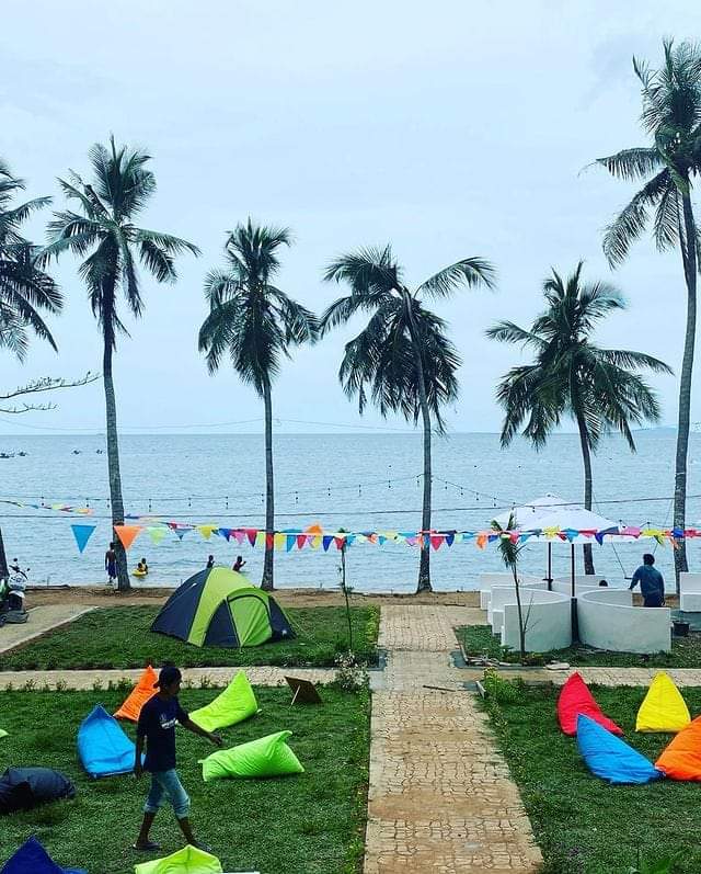 Selamat Datang Di Pantai Togeo Bone